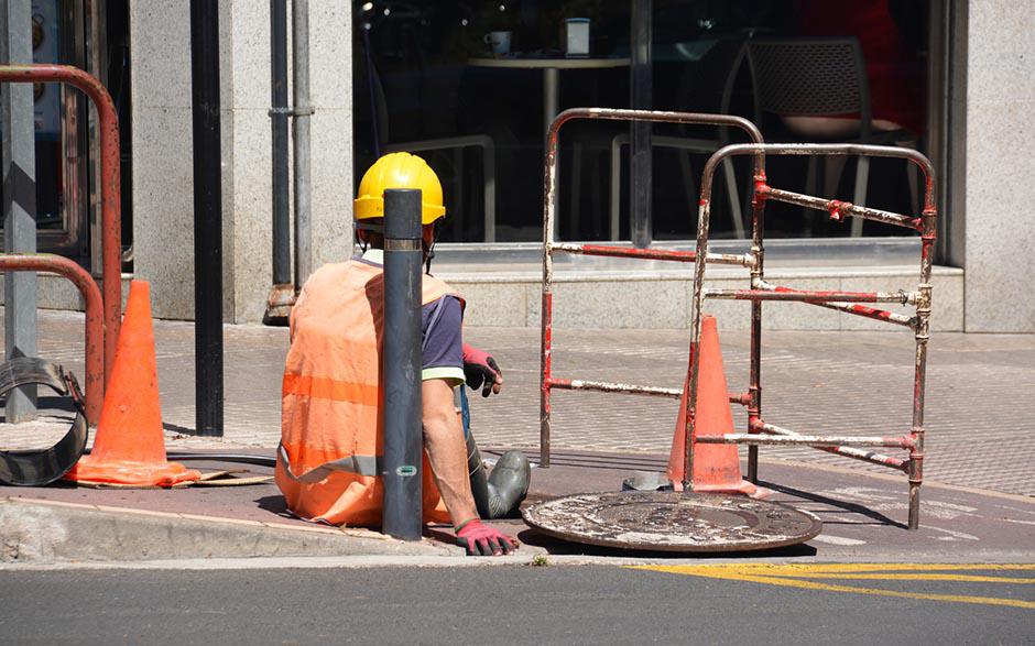 comment déboucher un évier Paris 6